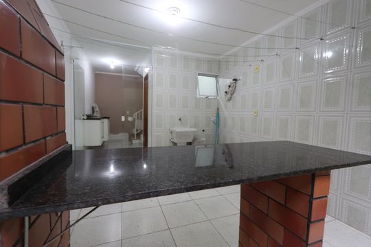 Churrasqueira de casa à venda com 2 quartos, 220m² em Vila Tolstoi, São Paulo