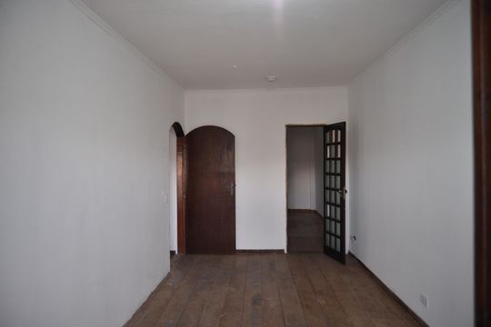Quarto 2 de casa à venda com 2 quartos, 220m² em Jardim Santo Alberto, Santo André