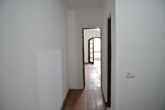 Closet de casa à venda com 2 quartos, 220m² em Jardim Santo Alberto, Santo André