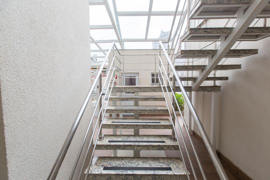 Área comum  de apartamento para alugar com 1 quarto, 50m² em Vila Jacuí, São Paulo