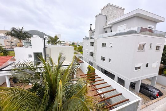 Vista da Varanda de apartamento para alugar com 2 quartos, 64m² em Ingleses do Rio Vermelho, Florianópolis