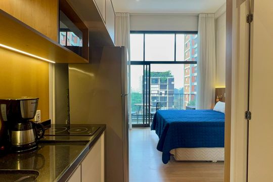 Cozinha de kitnet/studio à venda com 1 quarto, 28m² em Pinheiros, São Paulo