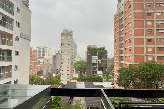 Varanda de kitnet/studio à venda com 1 quarto, 28m² em Pinheiros, São Paulo
