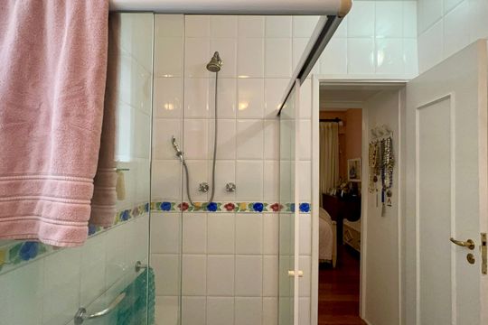 Banheiro da Suíte de apartamento à venda com 2 quartos, 113m² em Cerqueira César, São Paulo