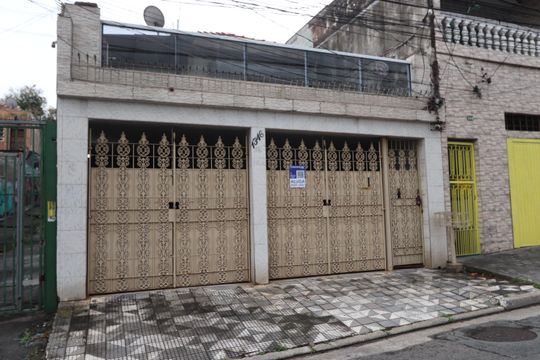 Fachada de casa para alugar com 1 quarto, 40m² em Jardim Vila Formosa, São Paulo