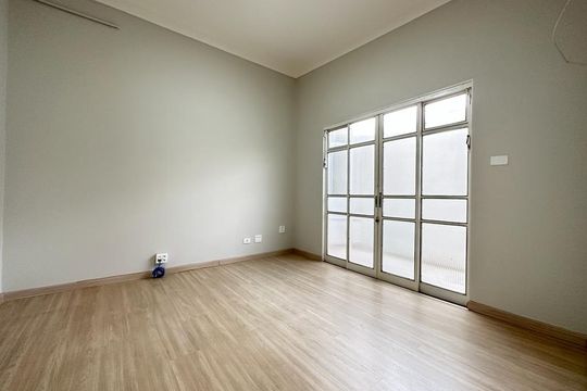 Quarto 1 de casa para alugar com 8 quartos, 406m² em Centro, Uberlândia