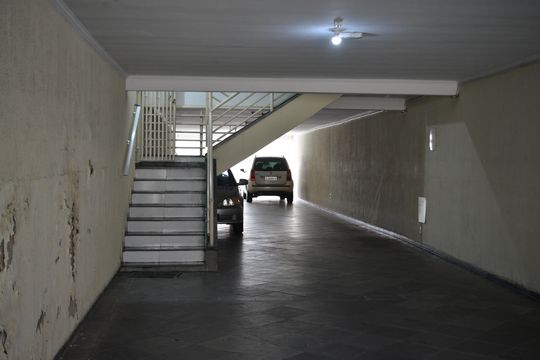 Apartamento à venda com 2 quartos, 77m² em Vila Lucinda, Santo André