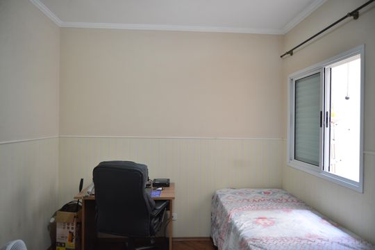 Apartamento à venda com 2 quartos, 77m² em Vila Lucinda, Santo André