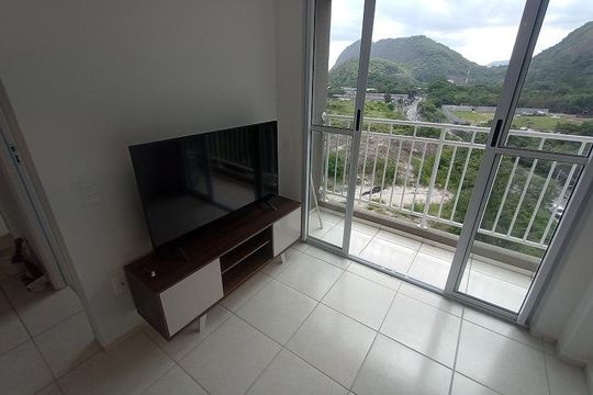 Sala de apartamento à venda com 3 quartos, 57m² em Barra Olímpica, Rio de Janeiro