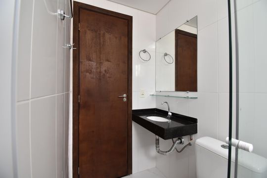 Banheiro de apartamento para alugar com 2 quartos, 58m² em Cidade Jardim, São José dos Pinhais