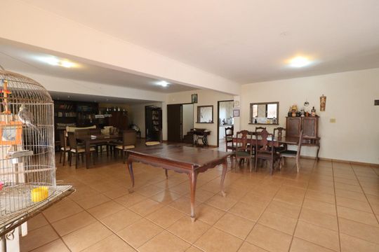Área comum de casa para alugar com 7 quartos, 560m² em Republica, Ribeirão Preto