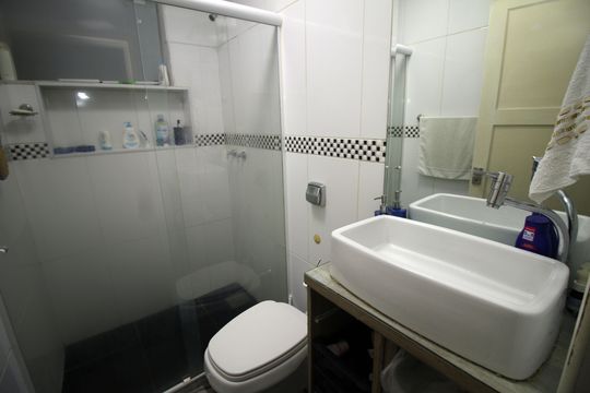 Banheiro 1 de apartamento à venda com 2 quartos, 119m² em Irajá, Rio de Janeiro