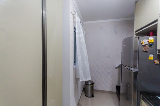 Cozinha de apartamento à venda com 2 quartos, 100m² em Jardim Santo Alberto, Santo André