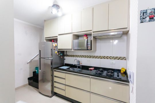 Cozinha de apartamento à venda com 2 quartos, 100m² em Jardim Santo Alberto, Santo André
