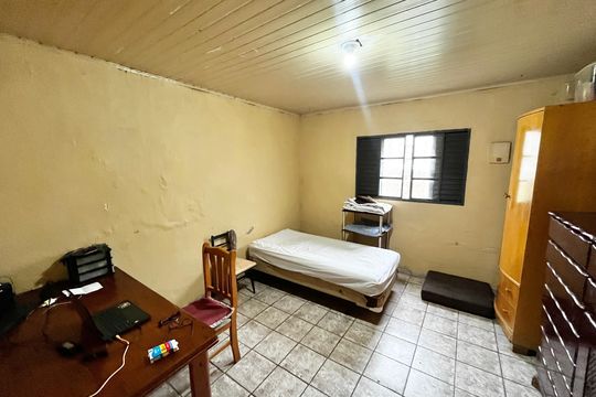 Quarto de casa à venda com 1 quarto, 250m² em Jardim Paraíso, São Paulo