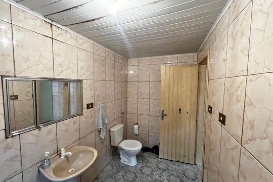 Banheiro Social de casa à venda com 1 quarto, 250m² em Jardim Paraíso, São Paulo