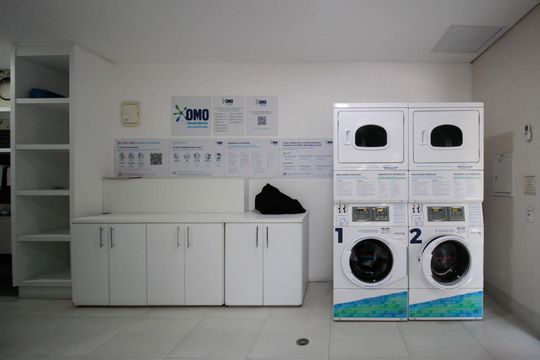 Área comum - Lavanderia de apartamento para alugar com 2 quartos, 72m² em Pinheiros, São Paulo