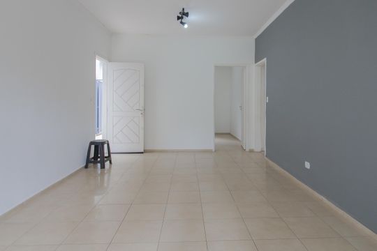 Casa para alugar com 2 quartos, 140m² em Vila Bocaina, Mauá
