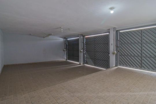 Garagem de casa para alugar com 2 quartos, 140m² em Vila Bocaina, Mauá