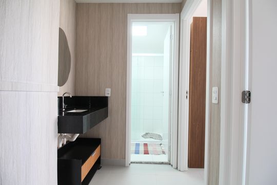 Banheiro Social de apartamento à venda com 2 quartos, 40m² em Cidade Jardim, São Paulo