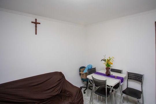 Sala de apartamento à venda com 2 quartos, 44m² em Conceição, Diadema