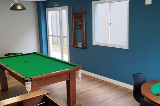 Salão de jogos de kitnet/studio para alugar com 1 quarto, 17m² em Vila Pereira Barreto, São Paulo
