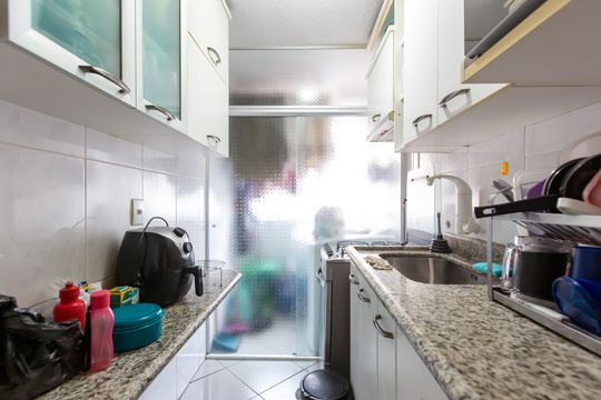 Cozinha de apartamento à venda com 3 quartos, 53m² em Itaquera, São Paulo