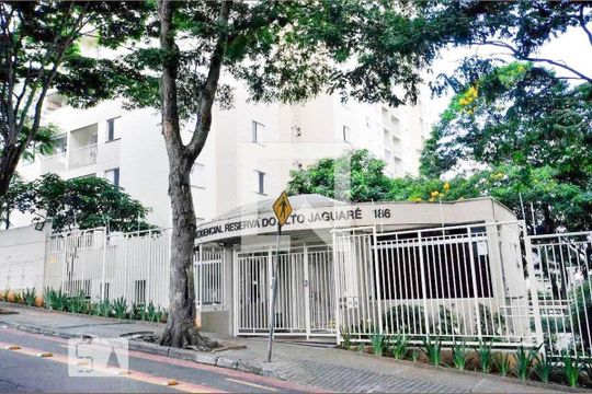 Fachada e portaria de apartamento à venda com 2 quartos, 57m² em Jaguaré, São Paulo
