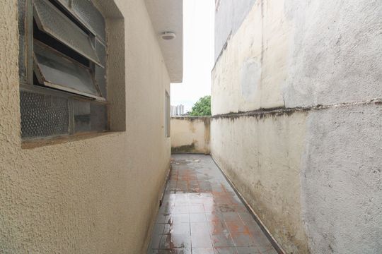 Área Externa de casa para alugar com 2 quartos, 75m² em Vila Mafra, São Paulo