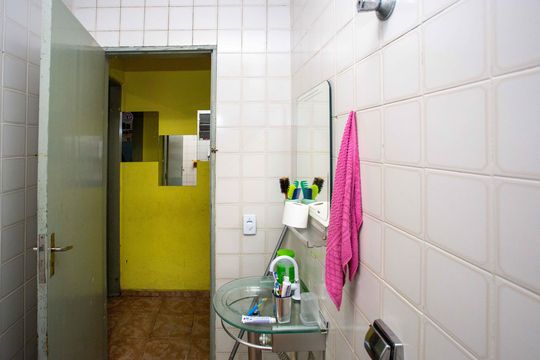 Banheiro Casa 3 de casa à venda com 7 quartos, 504m² em Vila Nogueira, Diadema