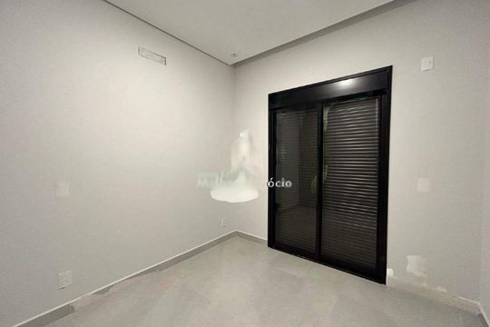 Casa à venda com 3 quartos, 179m² em Jardim America II, Valinhos