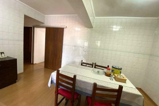 Casa à venda com 5 quartos, 255m² em Jardim Capivari, Campinas