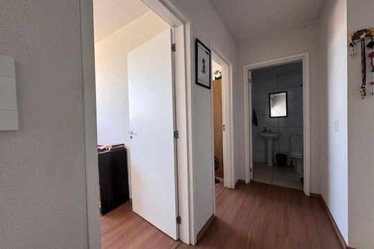Cozinha de apartamento à venda com 2 quartos, 45m² em Feitoria, São Leopoldo