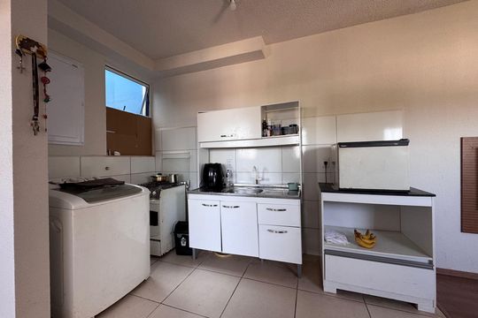 Cozinha de apartamento à venda com 2 quartos, 45m² em Feitoria, São Leopoldo
