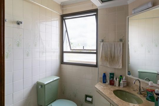 Banheiro da Suíte de apartamento à venda com 2 quartos, 83m² em Vila Mascote, São Paulo