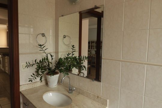 Banheiro de apartamento à venda com 3 quartos, 95m² em Parque da Represa, Jundiaí