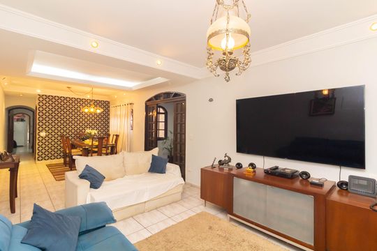 Casa à venda com 3 quartos, 286m² em Cidade Líder, São Paulo