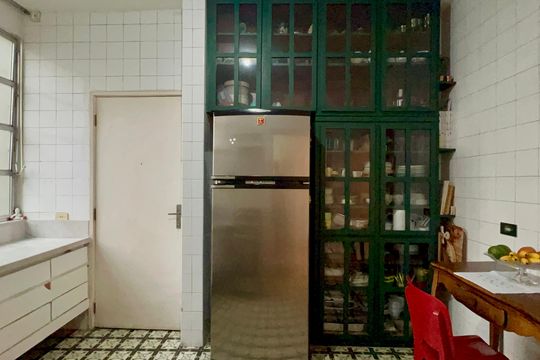 Cozinha de apartamento à venda com 3 quartos, 180m² em Jardim Paulista, São Paulo