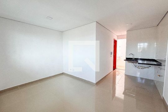 Sala/Cozinha de apartamento para alugar com 1 quarto, 110m² em Jardim Maringa, São Paulo