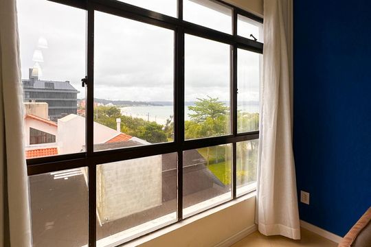 Vista da Sala de apartamento para alugar com 1 quarto, 70m² em Jurerê, Florianópolis