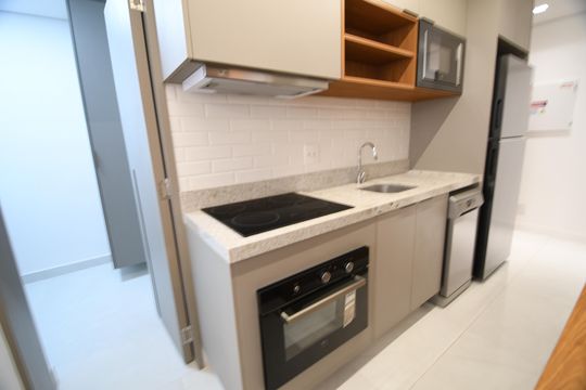 Cozinha de apartamento à venda com 1 quarto, 55m² em Nova Campinas, Campinas