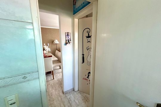 Banheiro de apartamento à venda com 2 quartos, 60m² em Jardim Vila Galvao, Guarulhos