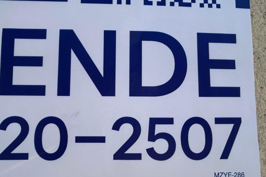 Código da Placa de apartamento à venda com 2 quartos, 60m² em Jardim Vila Galvao, Guarulhos