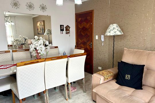 Sala de apartamento à venda com 2 quartos, 60m² em Jardim Vila Galvao, Guarulhos