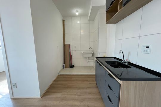Cozinha e Área de Serviço de apartamento à venda com 2 quartos, 37m² em Jaguaré, São Paulo