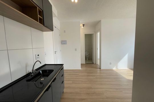 Cozinha e Área de Serviço de apartamento à venda com 2 quartos, 37m² em Jaguaré, São Paulo