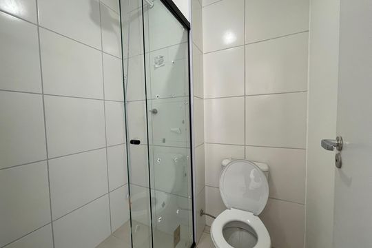 Banheiro de apartamento à venda com 2 quartos, 37m² em Jaguaré, São Paulo
