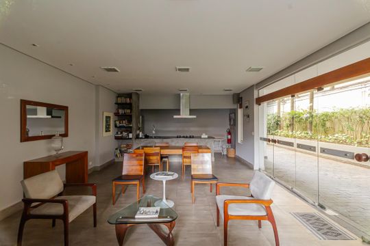 Área de Comum - Churrasqueira de apartamento para alugar com 1 quarto, 57m² em Vila Olímpia, São Paulo