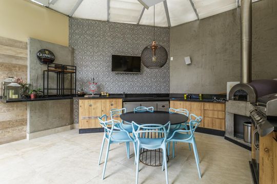 Área comum - Churrasqueira de casa de condomínio à venda com 3 quartos, 300m² em Indianópolis, São Paulo