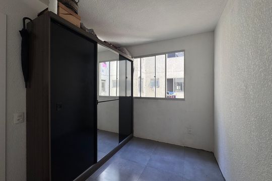 quarto 1 de apartamento para alugar com 2 quartos, 42m² em Santos Dumont, São Leopoldo